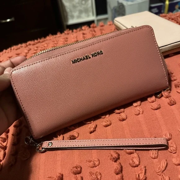 Michael Kors | Bags | Michael Kors Grapefruit Color Wallet  display picture 1